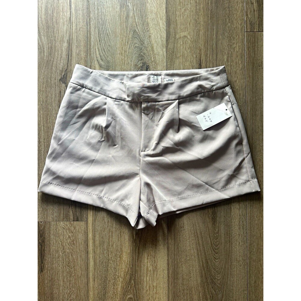 A New Day Women's Beige Solid Stretch Chino Flat Front Shorts Size 12